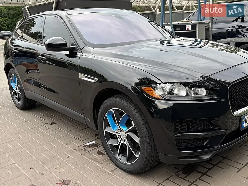 Jaguar F-Pace