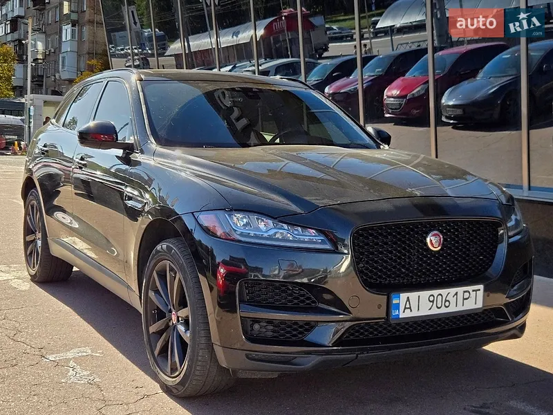 Jaguar F-Pace