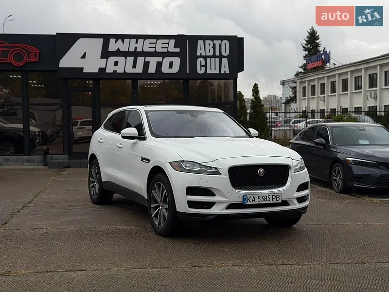 Jaguar F-Pace