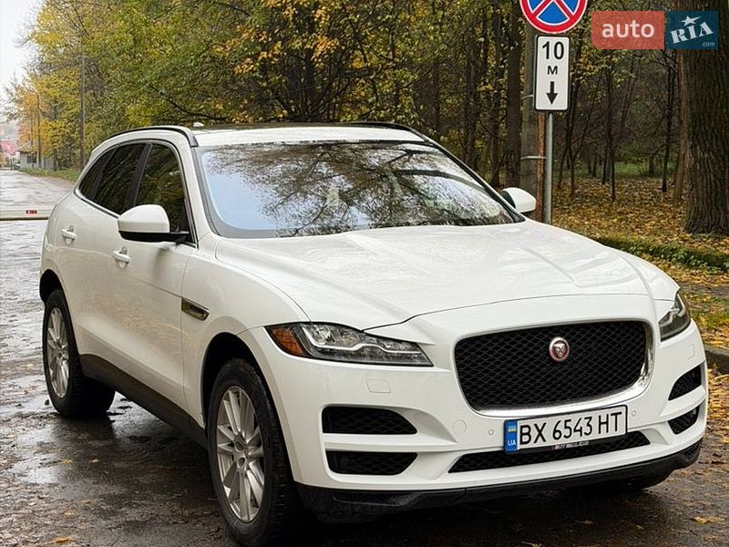 Внедорожник / Кроссовер Jaguar F-Pace 2016 в Хмельницком