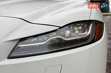Внедорожник / Кроссовер Jaguar F-Pace 2016 в Хмельницком