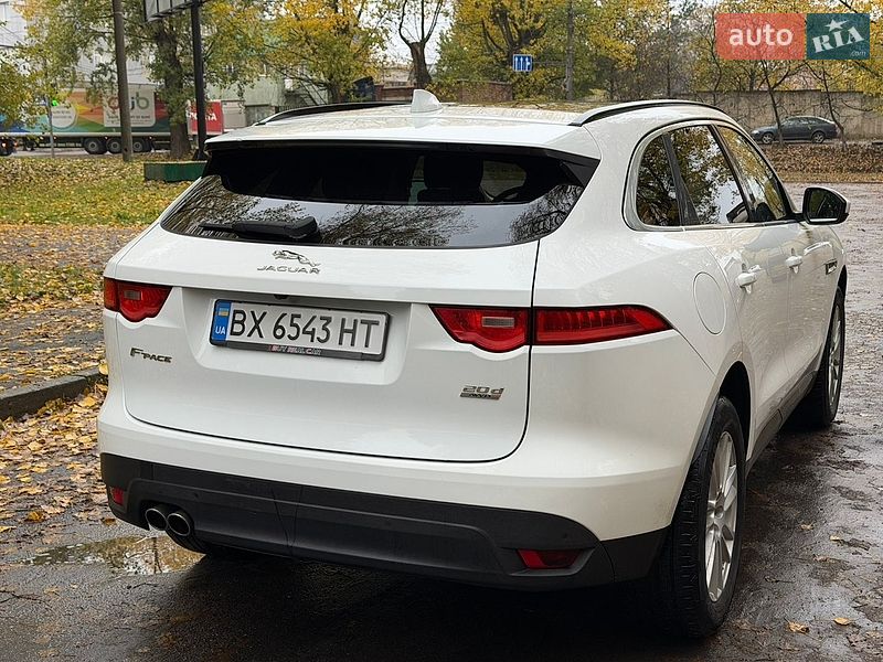 Внедорожник / Кроссовер Jaguar F-Pace 2016 в Хмельницком