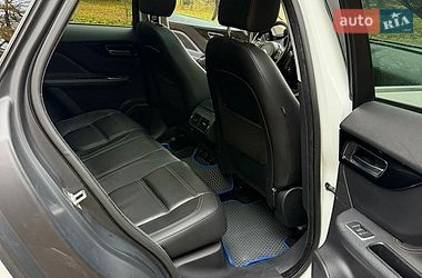 Внедорожник / Кроссовер Jaguar F-Pace 2016 в Хмельницком