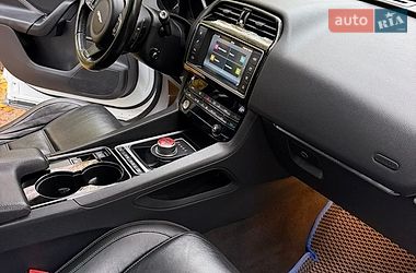 Внедорожник / Кроссовер Jaguar F-Pace 2016 в Хмельницком