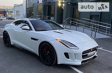 Jaguar F-Type F Type R 2015