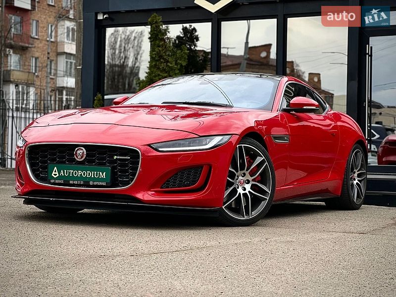 Купе Jaguar F-Type
