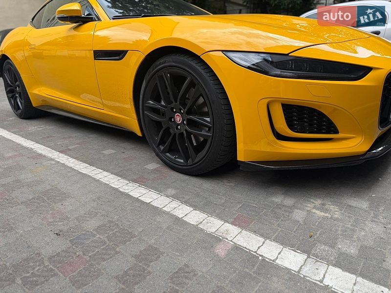 Купе Jaguar F-Type 2021 в Львове