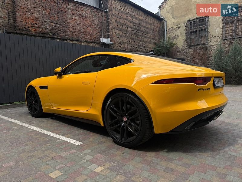 Купе Jaguar F-Type 2021 в Львове