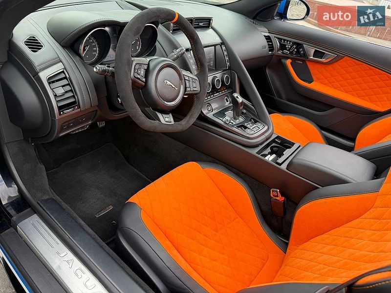 Родстер Jaguar F-Type 2015 в Києві