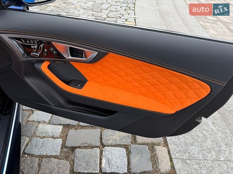 Родстер Jaguar F-Type 2015 в Києві