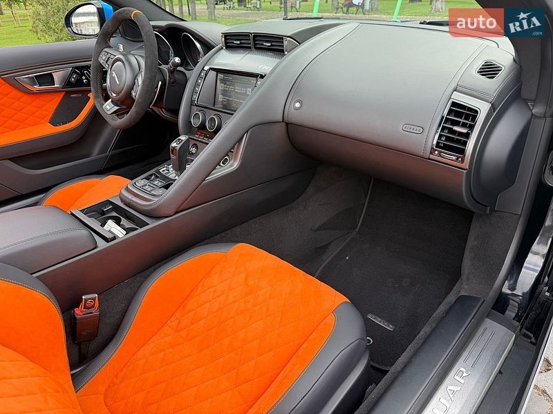 Родстер Jaguar F-Type 2015 в Києві