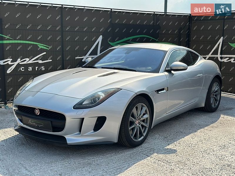 Купе Jaguar F-Type