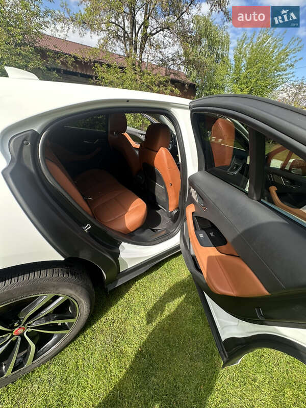 Внедорожник / Кроссовер Jaguar I-Pace 2019 в Киеве фото 25 Внедорожник / Кроссовер Jaguar I-Pace 2019 в Киеве
