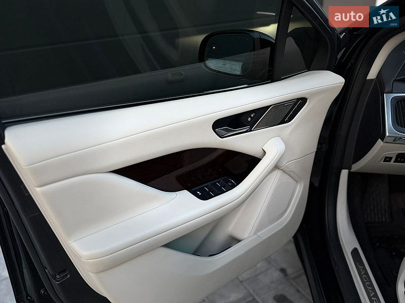 Внедорожник / Кроссовер Jaguar I-Pace 2019 в Бориславе