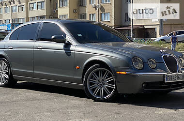 Jaguar S-Type  2004