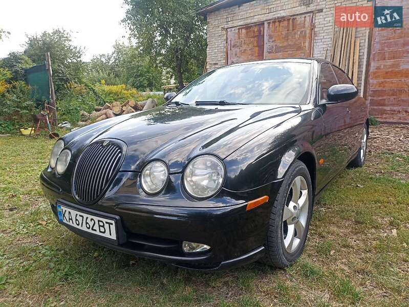 Jaguar S-Type