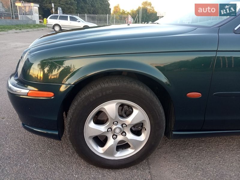 Седан Jaguar S-Type 2000 в Кропивницком