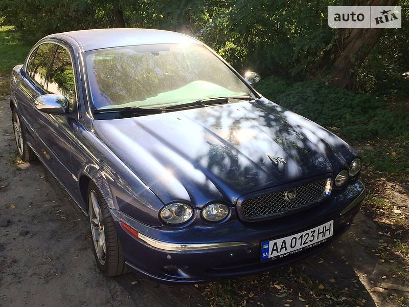 Jaguar X-Type 2004 года