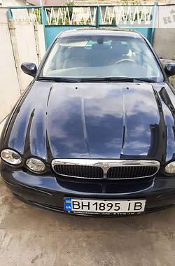 Jaguar X-Type  2001