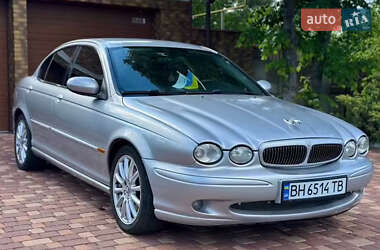 Jaguar X-Type  2001