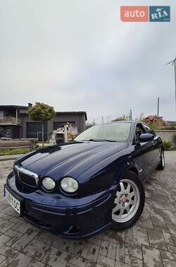 Jaguar X-Type  2004