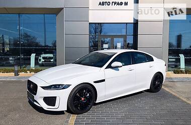 Jaguar XE R Dynamic 2019