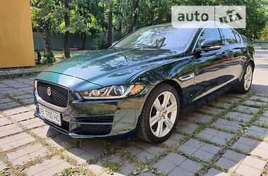 Jaguar XE premium 2016