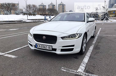 Jaguar XE  2016