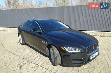 Jaguar XE  2017