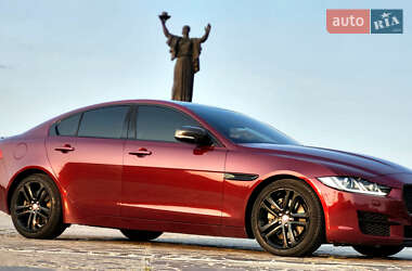 Jaguar XE  2015
