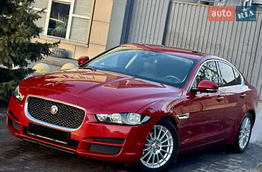 Jaguar XE  2015