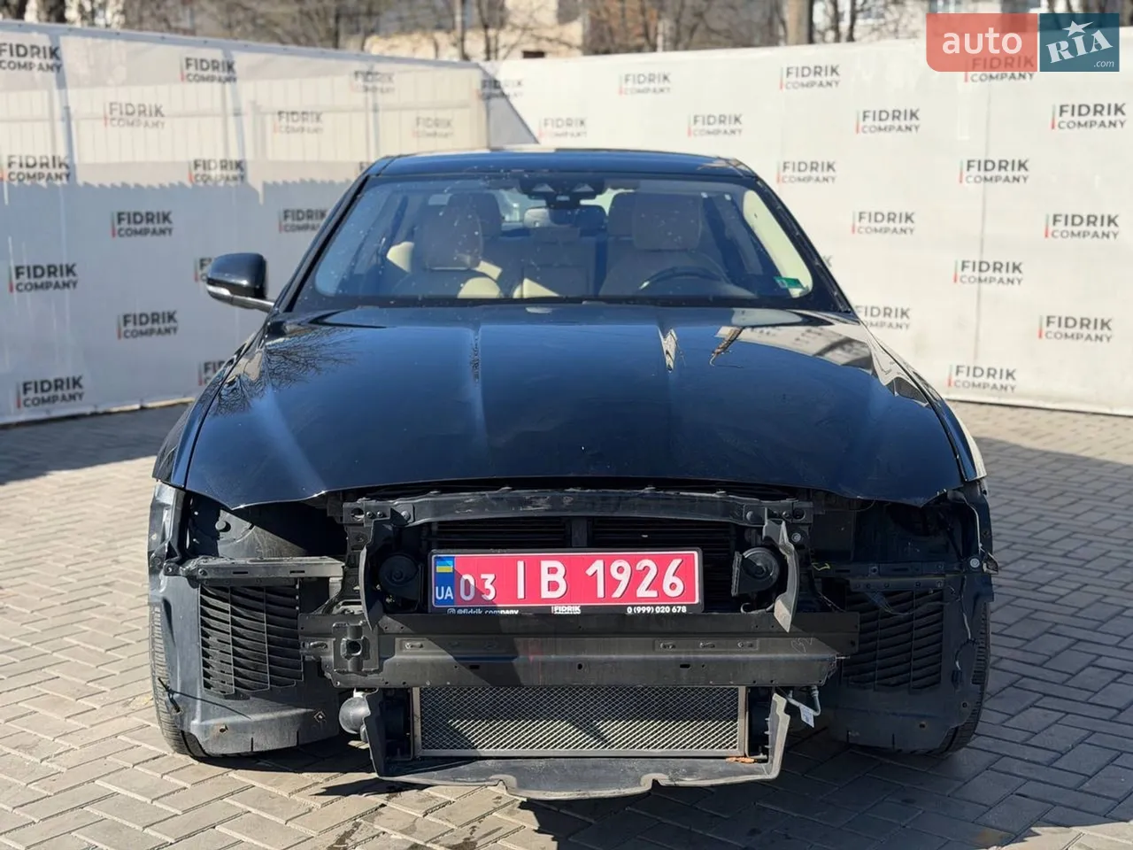 2016 Jaguar XE - мініатюра 2