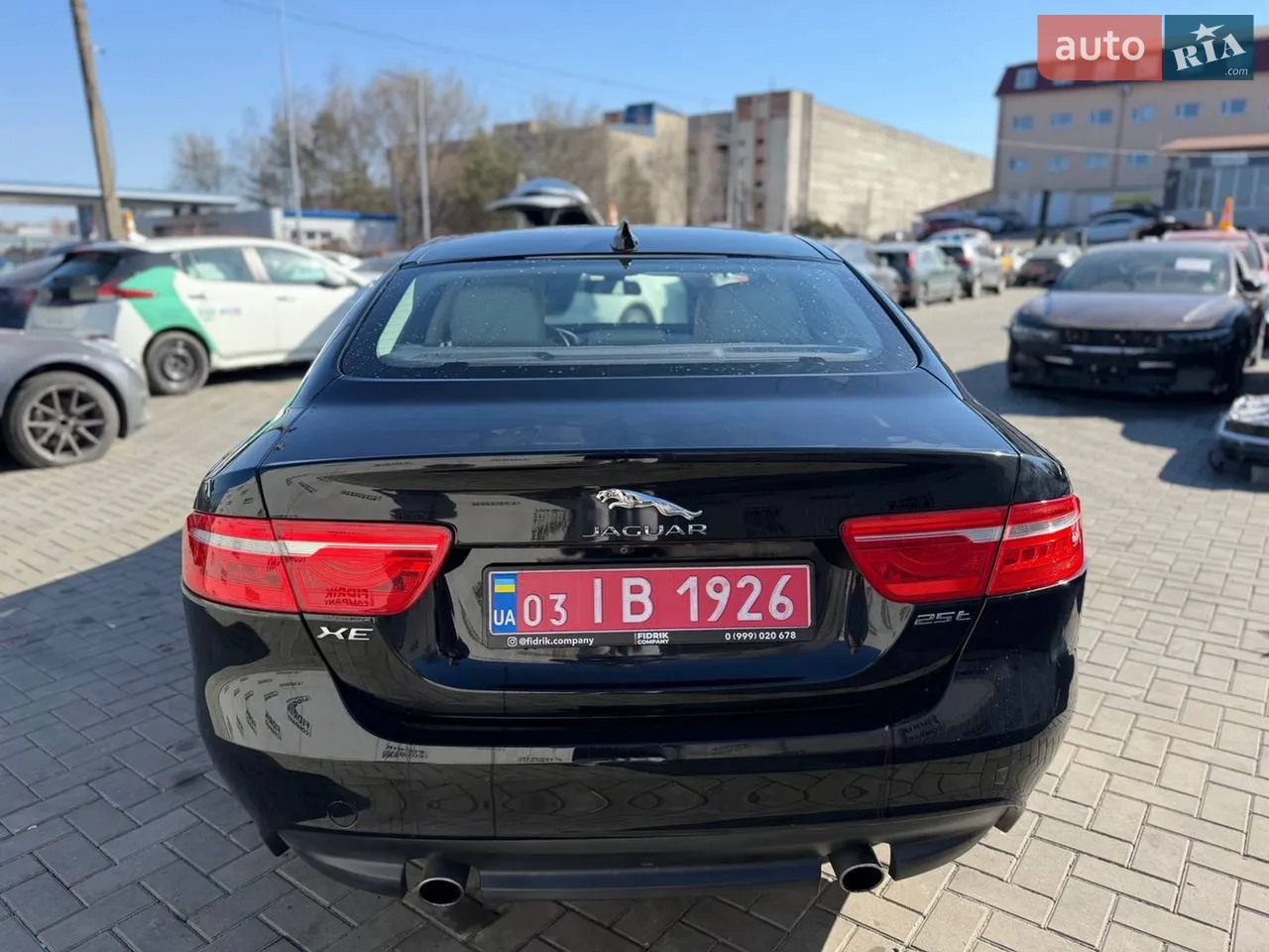 2016 Jaguar XE - мініатюра 5