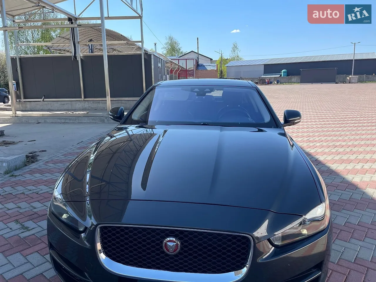 2016 Jaguar XE - мініатюра 2