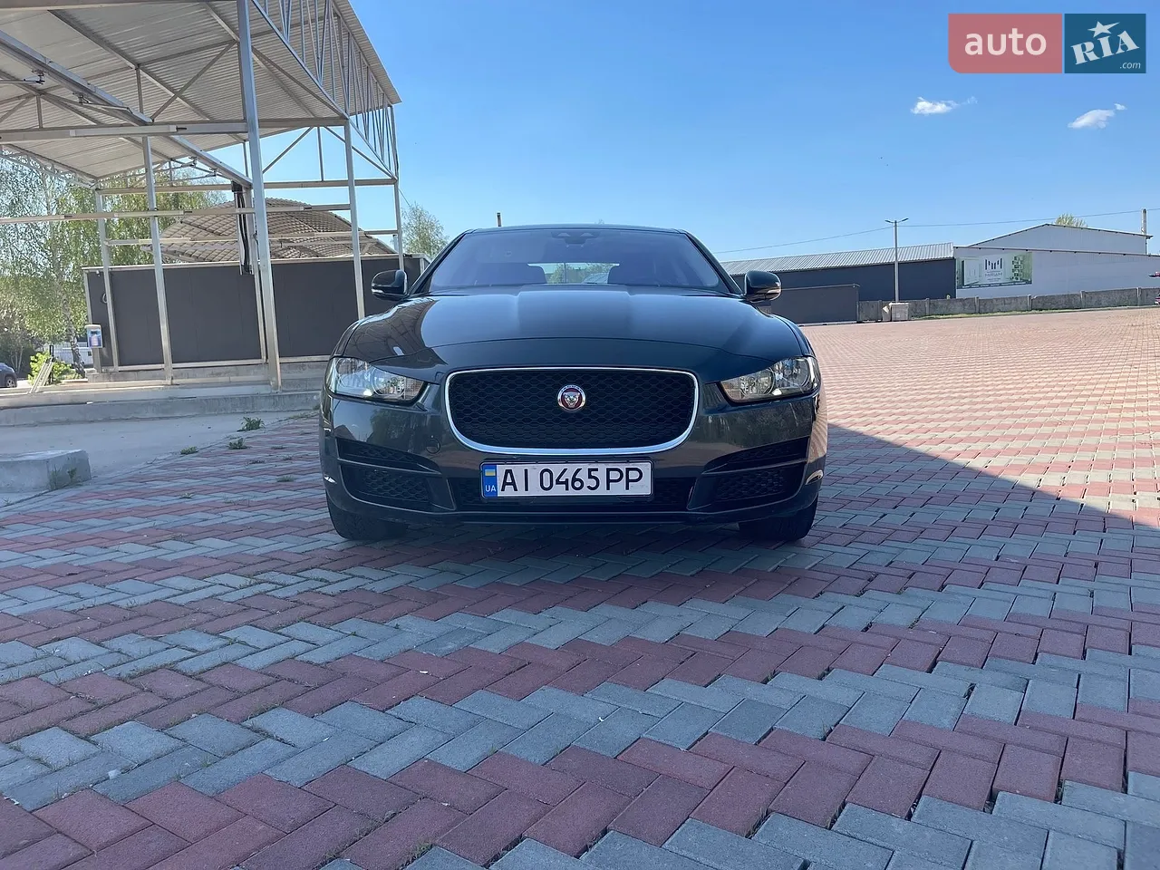 2016 Jaguar XE - мініатюра 3