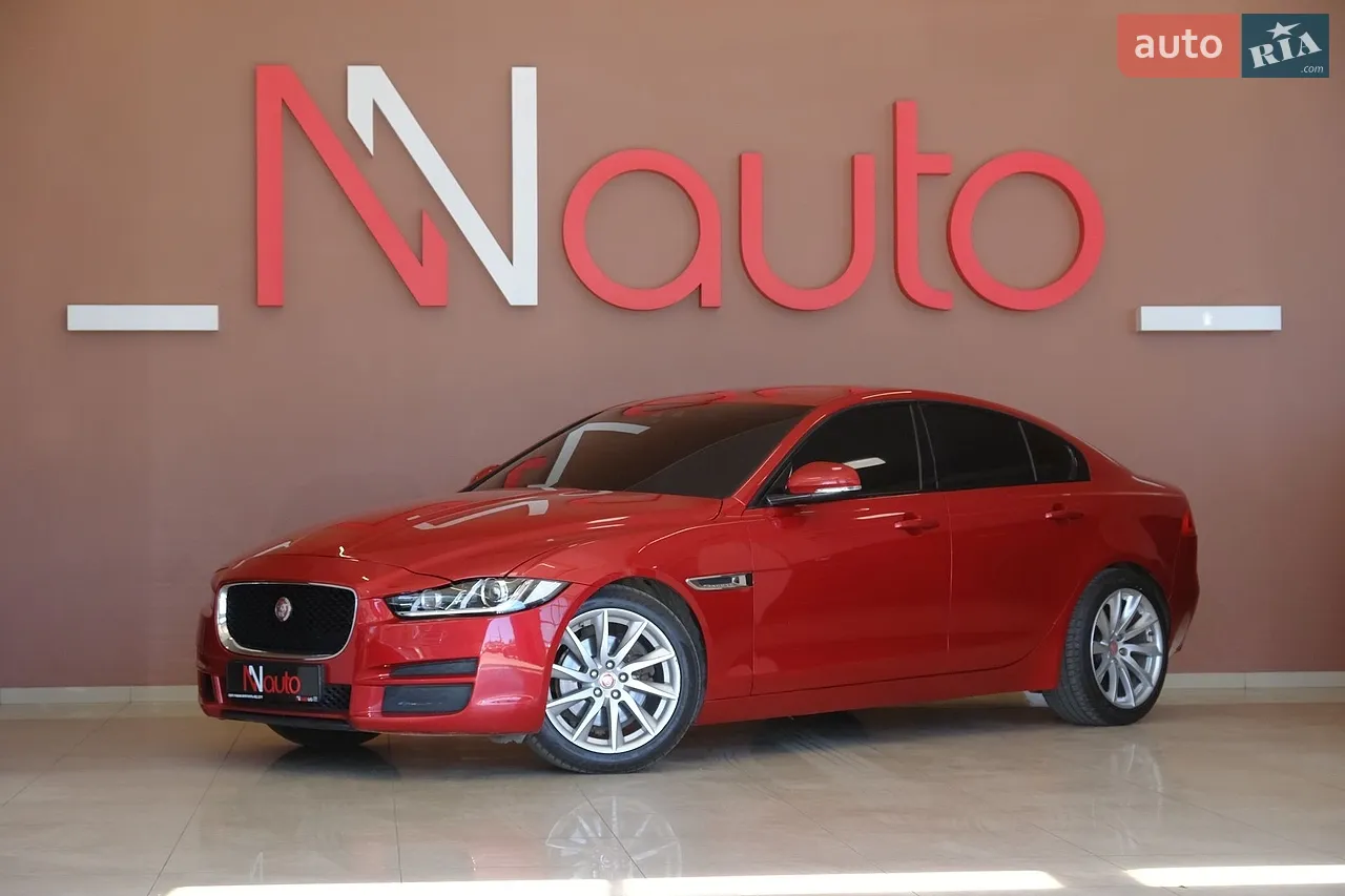 2015 Jaguar XE - фото 1