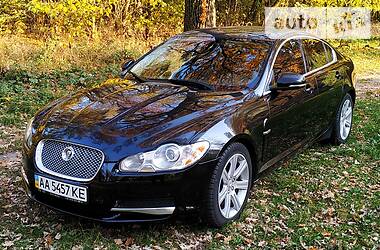 Jaguar XF  2010