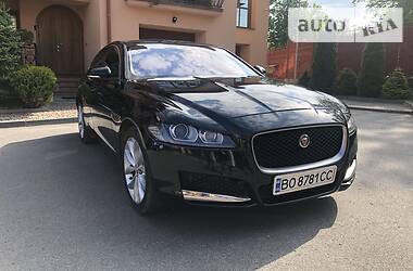 Jaguar XF  2016