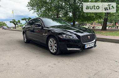 Jaguar XF  2017