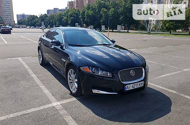 Jaguar XF  2013
