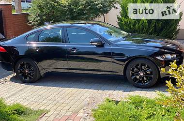 Jaguar XF  2016