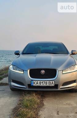 Jaguar XF  2014