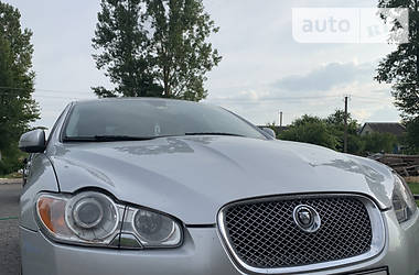 Jaguar XF  2008