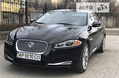 Jaguar XF AWD  2013