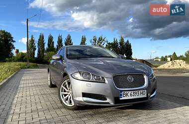 Jaguar XF 2013