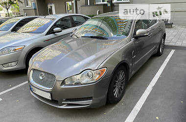 Jaguar XF  2008