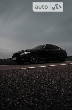 Jaguar XF  2012