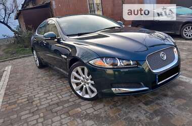 Jaguar XF  2013