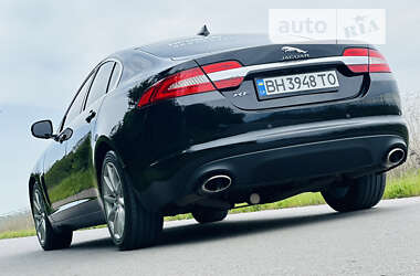 Jaguar XF  2013