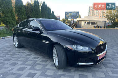 Jaguar XF  2016